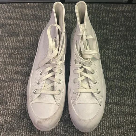 Converse - Picture 2 of 5